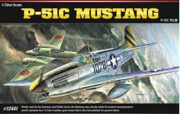 Academy Model plastikowy P-51C Mustang Red Tails