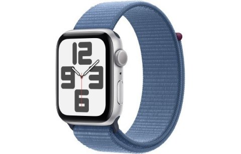 Apple Watch SE GPS, 44mm Koperta z aluminium w kolorze srebrnym z opaską sportową w kolorze zimowego błękitu